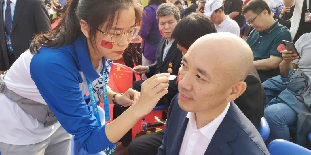 國慶閱兵視頻2019，回顧盛況，完整視頻再現(xiàn)輝煌，2019國慶閱兵回顧，盛況再現(xiàn)，輝煌視頻展現(xiàn)