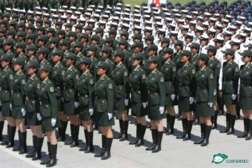 女生怎樣才能當(dāng)兵，女生當(dāng)兵，實(shí)現(xiàn)夢(mèng)想的條件與路徑