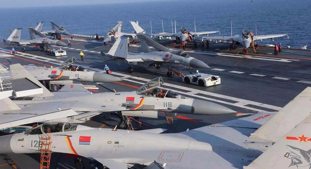 中國同時開建四艘航母，全球海軍建設(shè)的新里程碑，中國四艘航母同時開建，全球海軍建設(shè)邁入新紀(jì)元