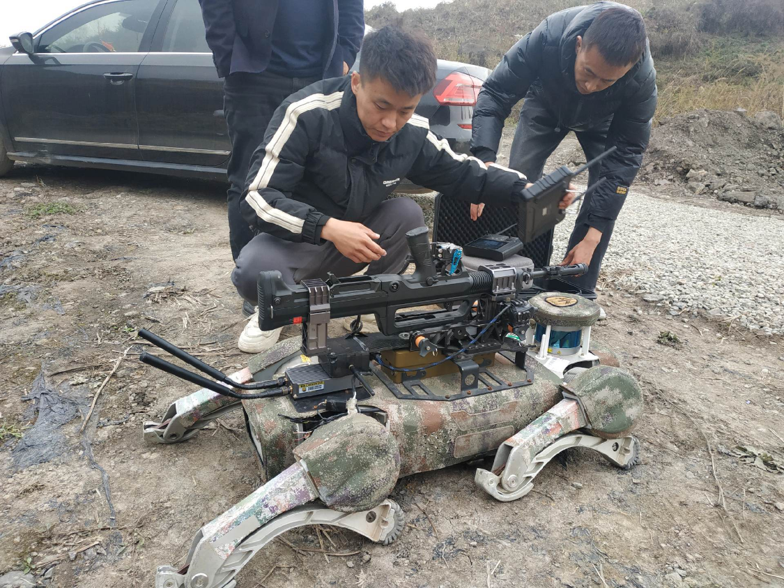 軍用重型防彈盾牌，保護(hù)戰(zhàn)士的生命線，軍用重型防彈盾牌，戰(zhàn)士的生命守護(hù)者