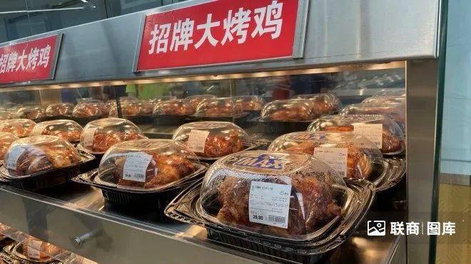 王中王493333中特馬特色，深度解析與探索，王中王彩票特色深度解析與探索，揭秘彩票背后的秘密