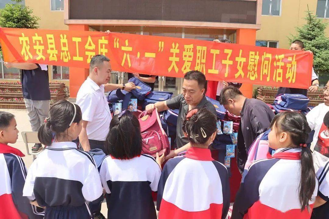 二四六香港天天開(kāi)彩大全，探索彩票世界的奧秘，探索彩票世界奧秘，二四六香港天天開(kāi)彩大全