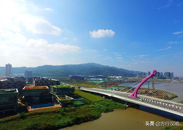 澳門一肖中精準(zhǔn)預(yù)測(cè)，揭秘期期必中的秘密與海南特區(qū)號(hào)的獨(dú)特魅力，澳門一肖精準(zhǔn)預(yù)測(cè)與海南特區(qū)號(hào)的魅力，揭秘期期必中之秘
