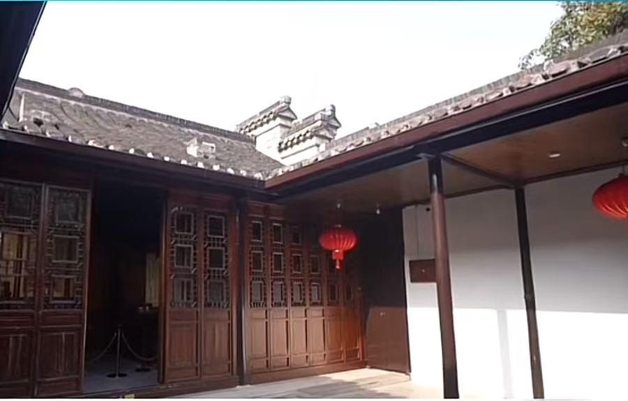 江澤民故居面向社會(huì)公眾開放，歷史文化的傳承與展示，江澤民故居開放，歷史文化的傳承與展示之旅