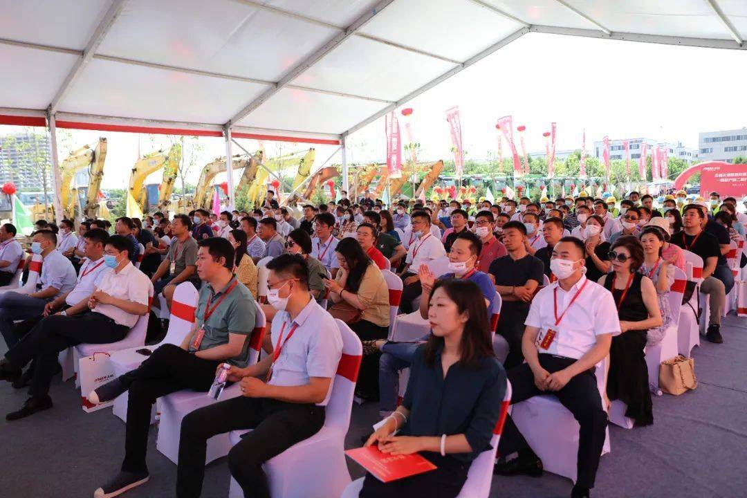 新澳門(mén)最精準(zhǔn)正最精準(zhǔn)龍門(mén)——探索澳門(mén)的魅力與機(jī)遇，澳門(mén)魅力與機(jī)遇探索，新澳門(mén)最精準(zhǔn)龍門(mén)