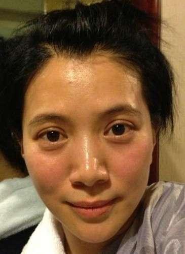 明星的素顏照片，誰(shuí)最難看？探討真實(shí)美與公眾審美的碰撞，明星素顏照，真實(shí)美與公眾審美的碰撞，誰(shuí)最難看？