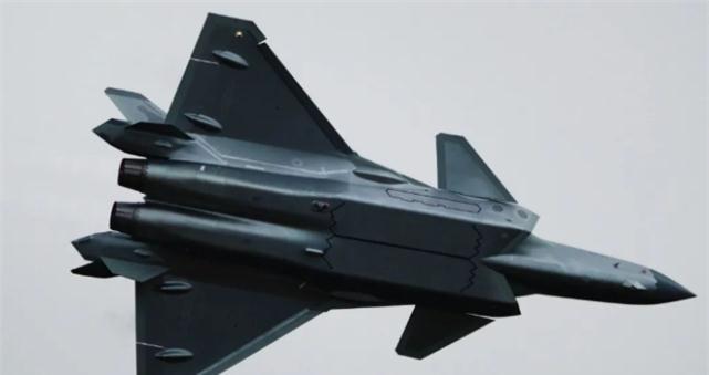 六代機首飛殲-20，中國航空工業(yè)的里程碑事件，中國航空工業(yè)的里程碑，殲-20六代機首飛成功